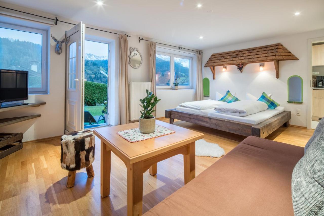 Zur Schoenen Aussicht Hotel Garni Garmisch-Partenkirchen Exterior foto